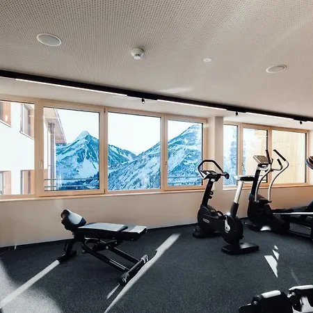 Alpenstern Geniesserhotel 4* ダーミュルス