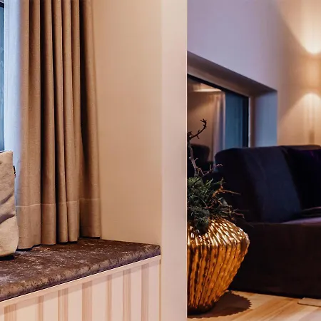 ホテル Alpenstern Geniesserhotel