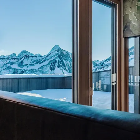 Ξενοδοχείο Alpenstern 4*