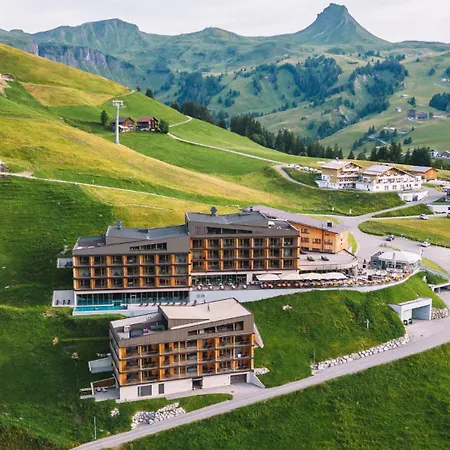 Otel Alpenstern Geniesserhotel Damuels